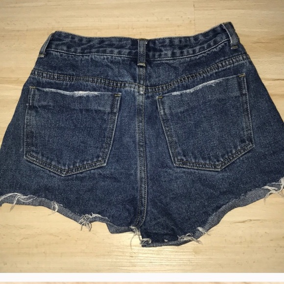 Brandy Melville size small shorts - Picture 2 of 6